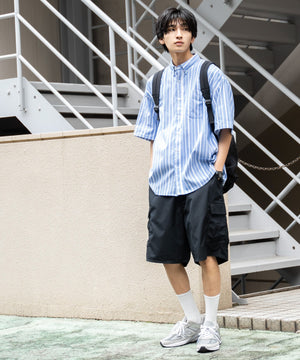 ブルーその他 モデル：180cm L着用