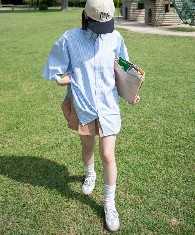 ブルー系ストライプ モデル：155cm L着用