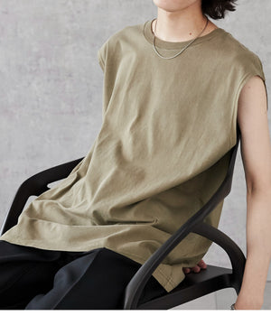 カーキ モデル：173cm L着用