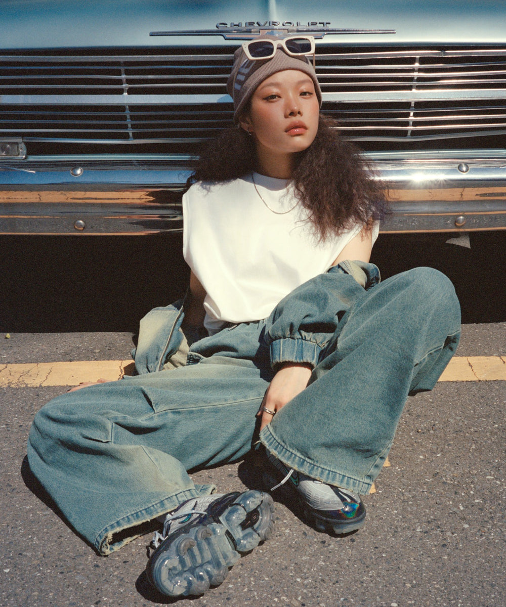 ホワイト XS着用