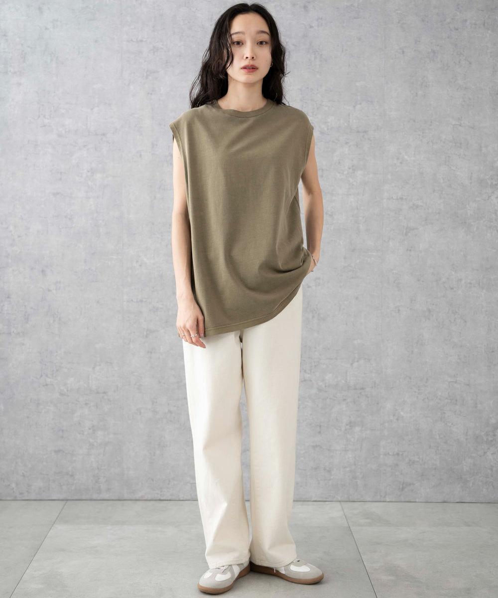 カーキ モデル：161cm S着用