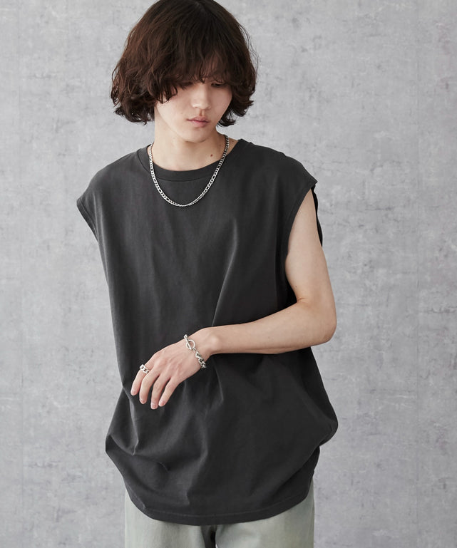 グレーその他 モデル：173cm L着用