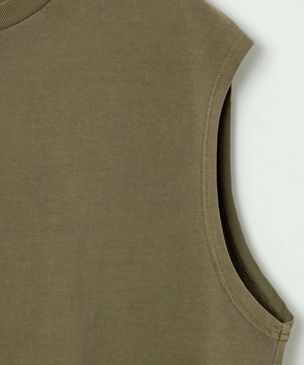 スリーブレスコットンT