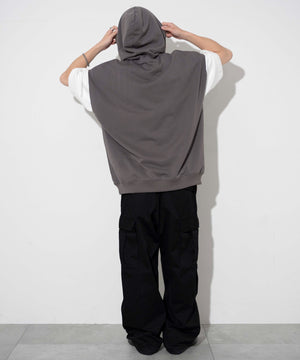 ブラックスミクロ モデル：174cm L着用