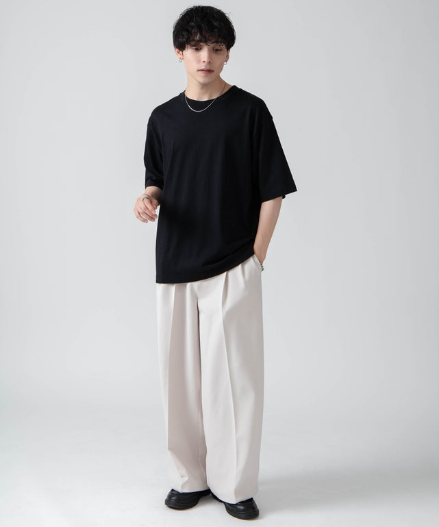 ブラック モデル：175cm L着用