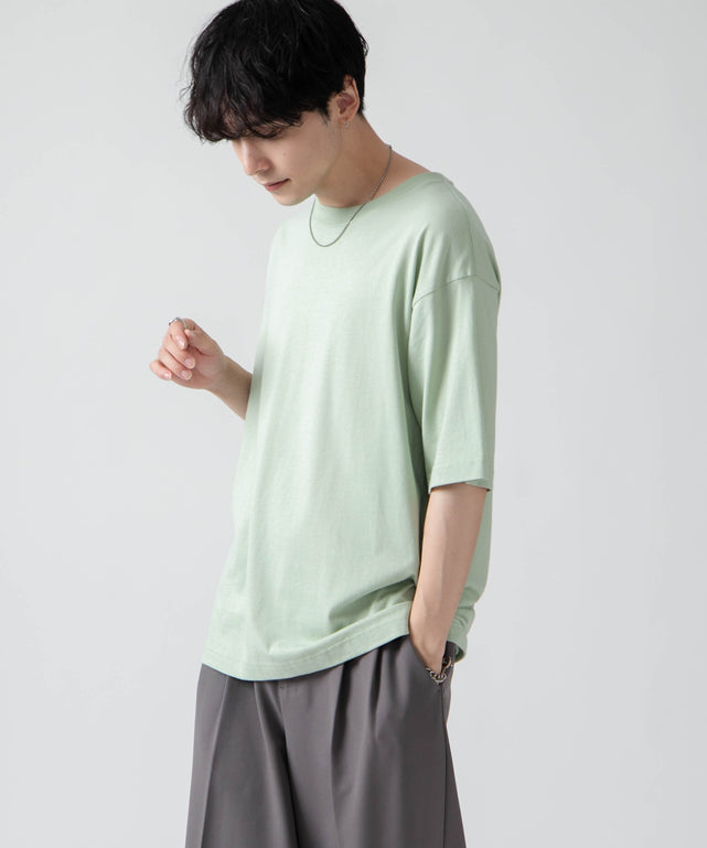 グリーンその他 モデル：175cm L着用