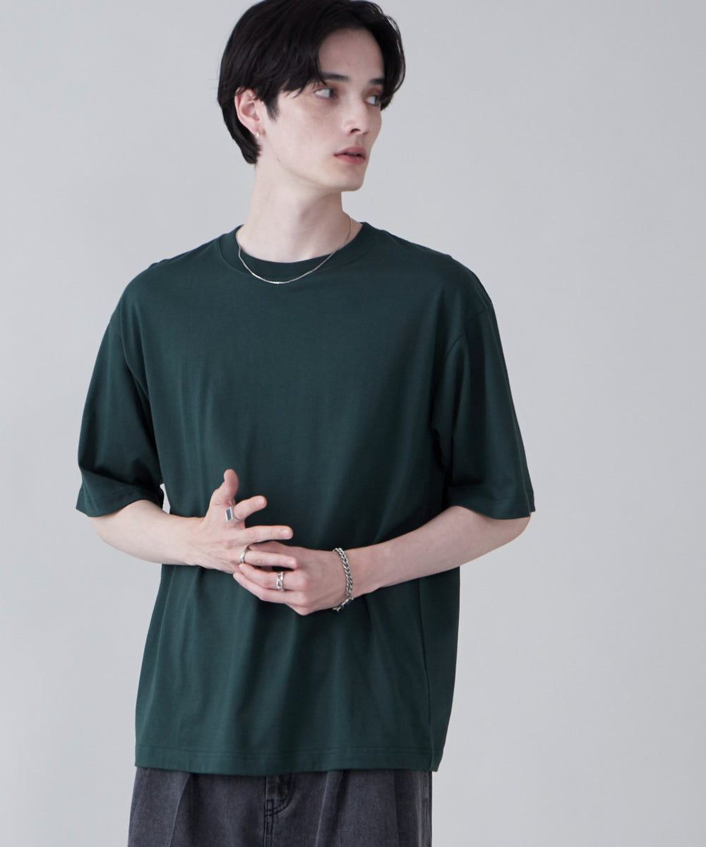 Dグリーン モデル：180cm L着用