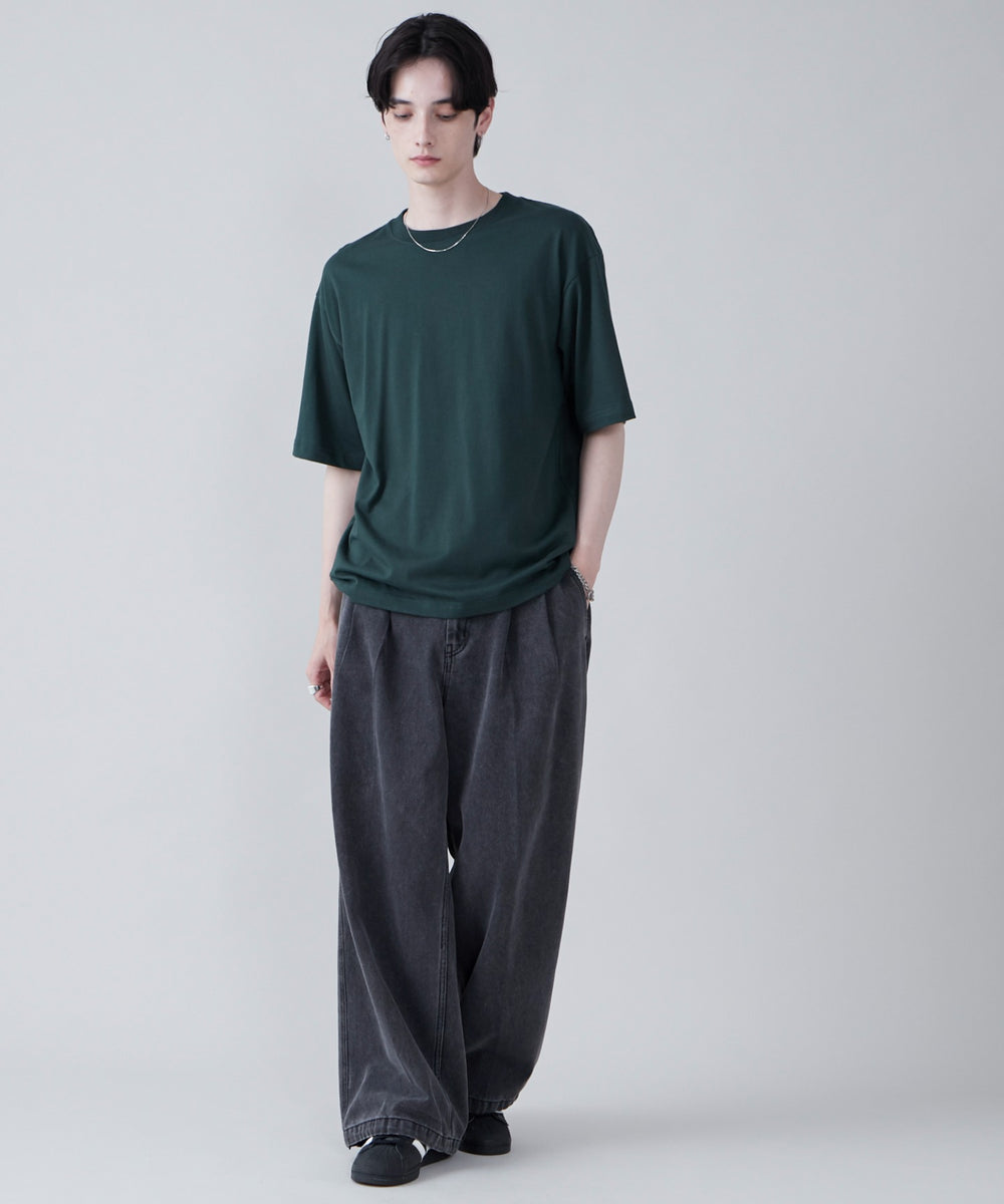 Dグリーン モデル：180cm L着用