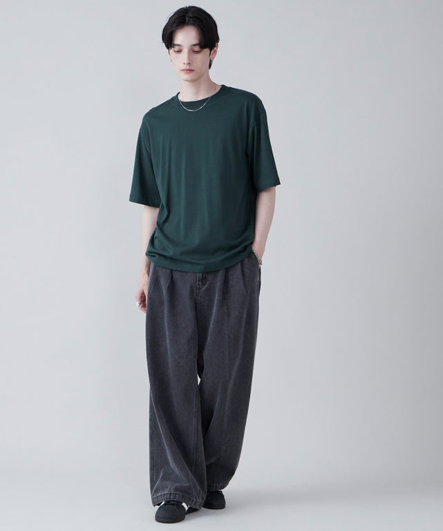 Dグリーン モデル：180cm L着用