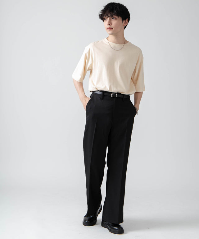 ベージュ モデル：175cm L着用