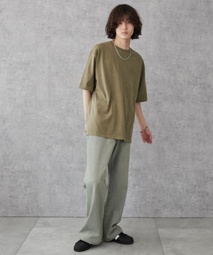 カーキ モデル：173cm L着用