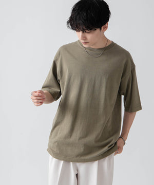 カーキ モデル：175cm L着用