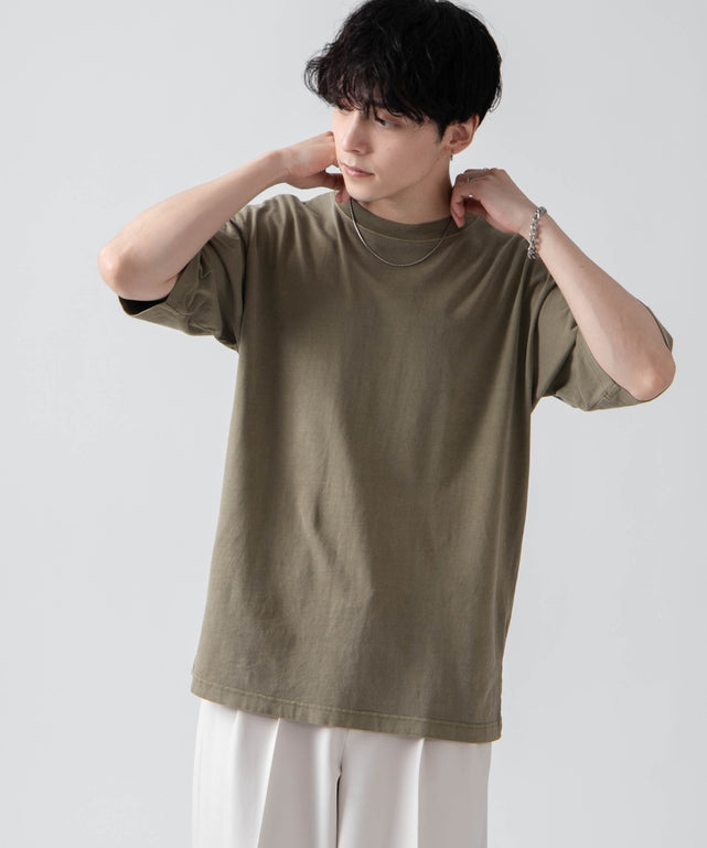 カーキ モデル：175cm L着用