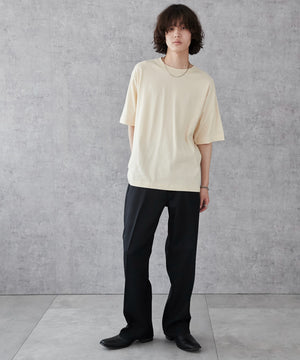 Lベージュ モデル：173cm L着用