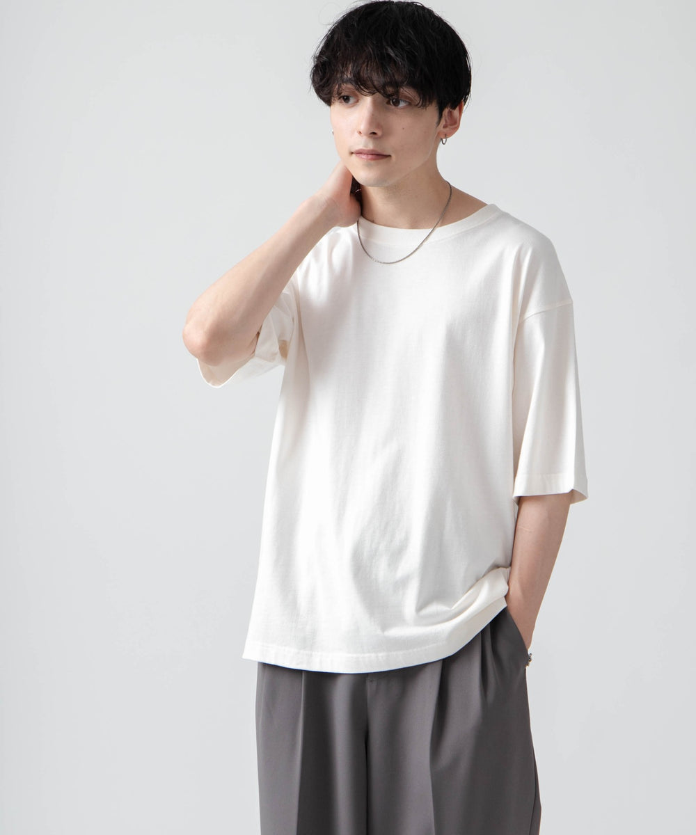 ホワイトその他 モデル：175cm L着用