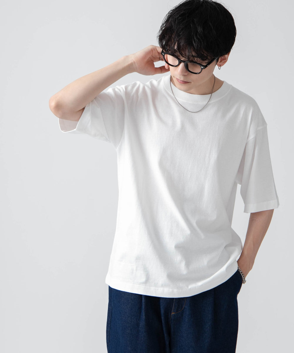 ホワイト モデル：175cm L着用