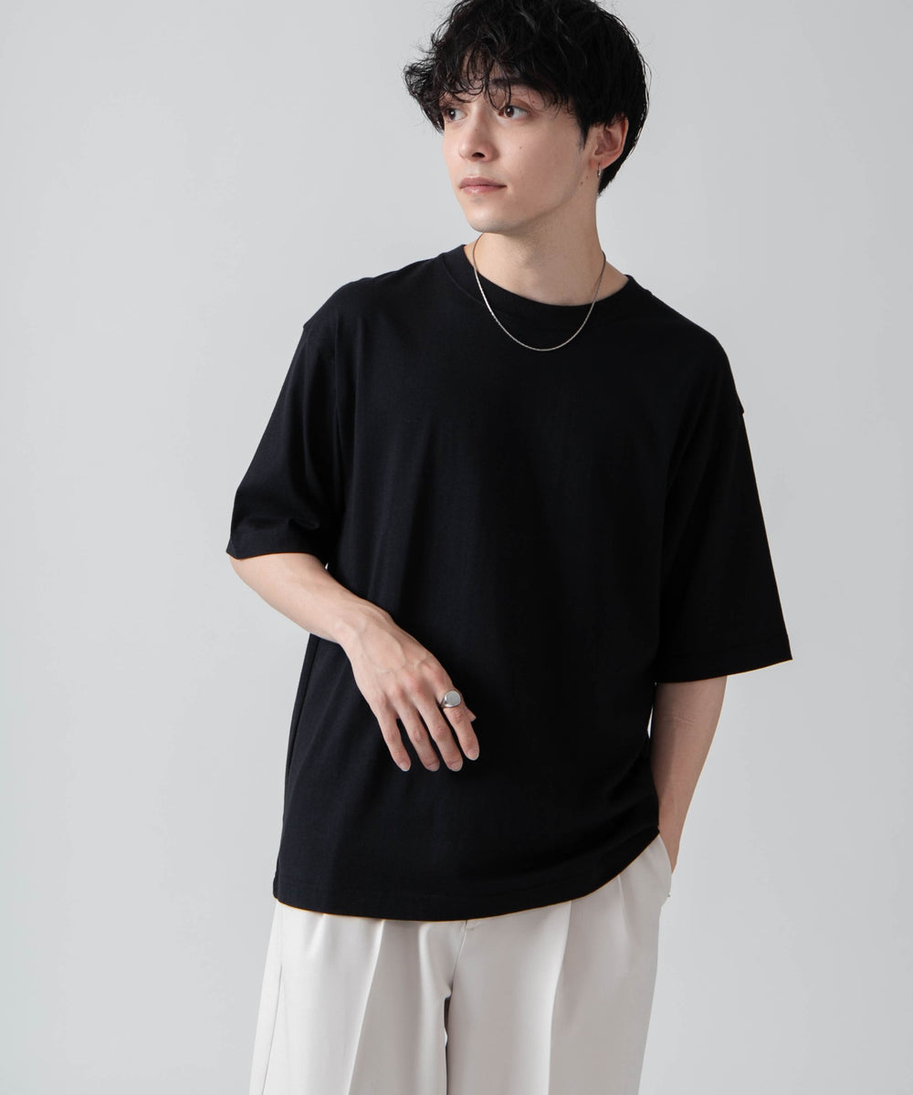 ブラック モデル：175cm L着用