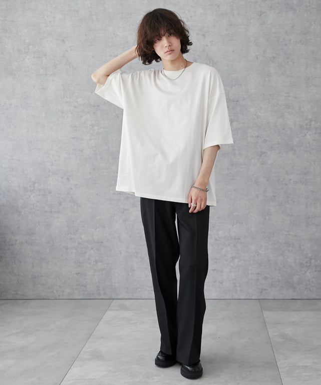 ホワイトその他 モデル：173cm L着用