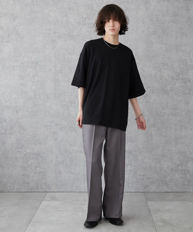 ブラック モデル：173cm L着用