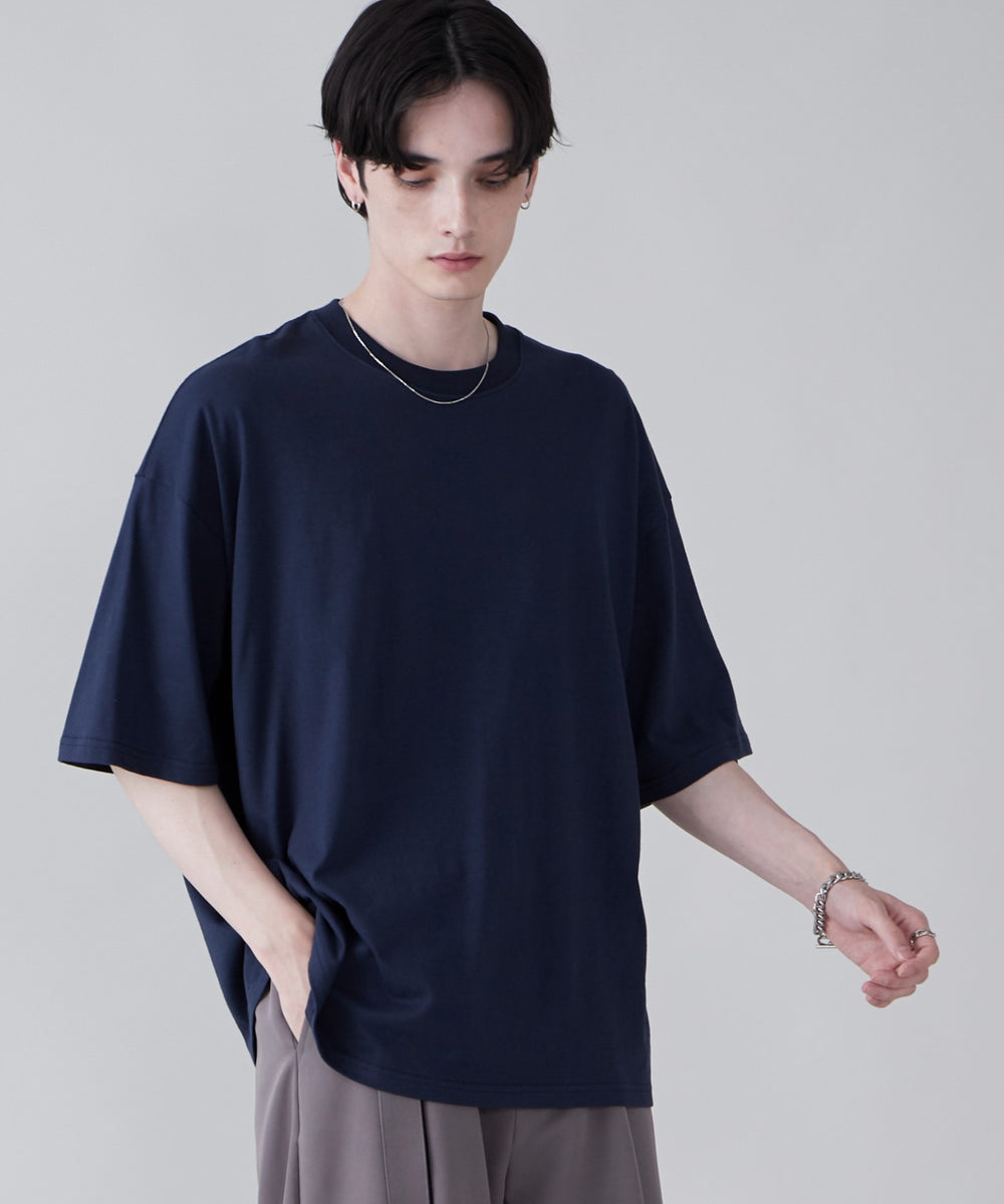 ネイビー モデル：180cm L着用