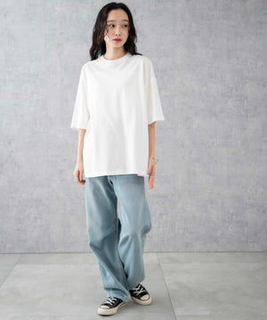 ホワイト モデル：161cm S着用