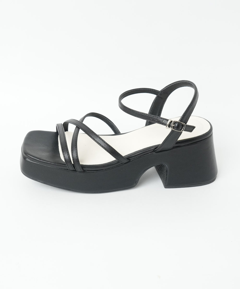 バルキーヒール細ストラップサンダル