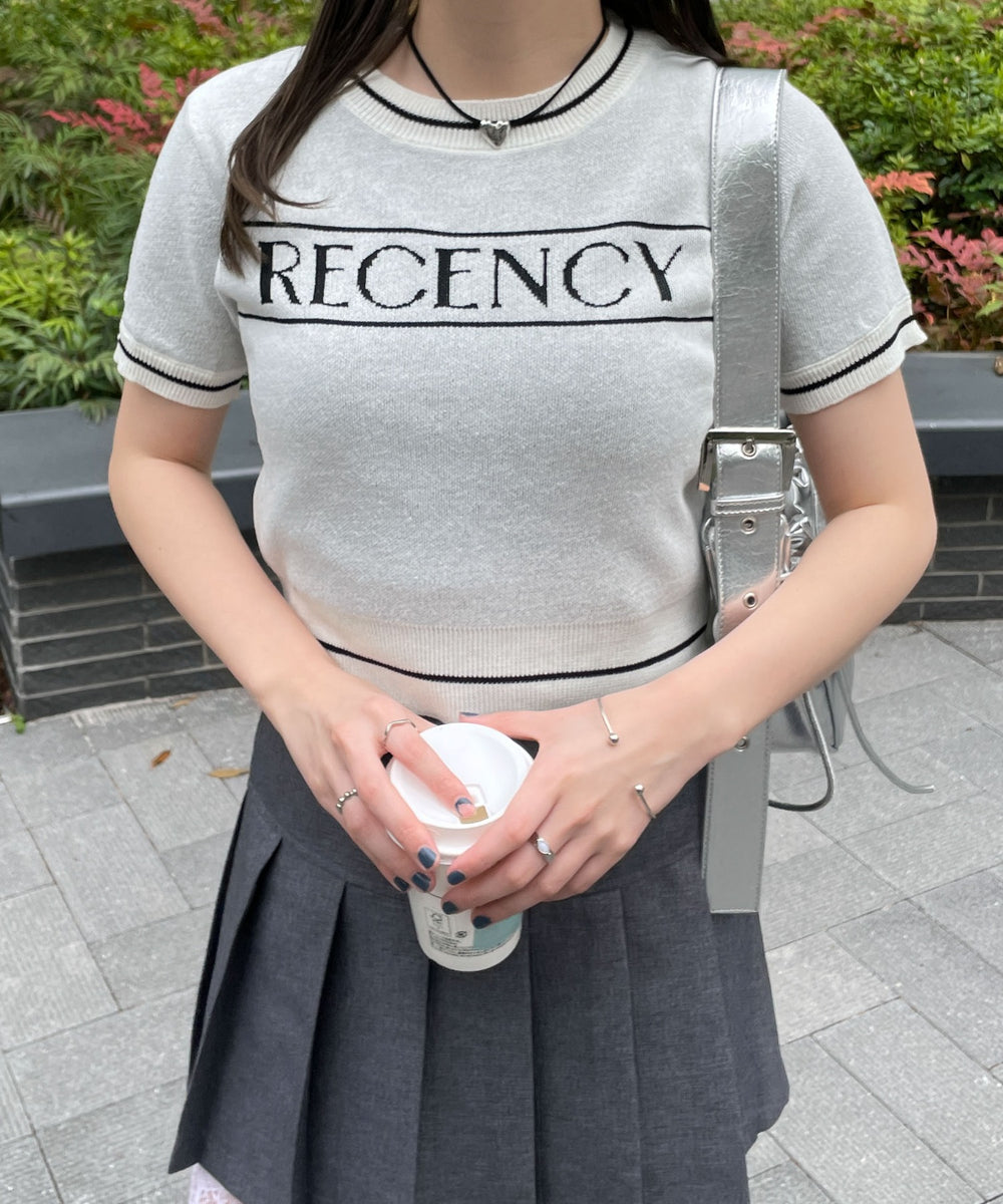 ホワイト 　モデル:155cm F着用