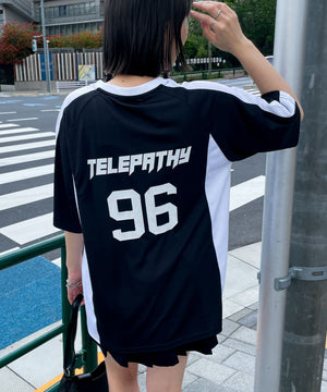 ブラック　モデル:155cm F着用