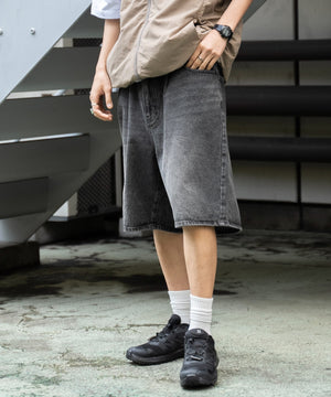 グレー モデル：180cm L着用