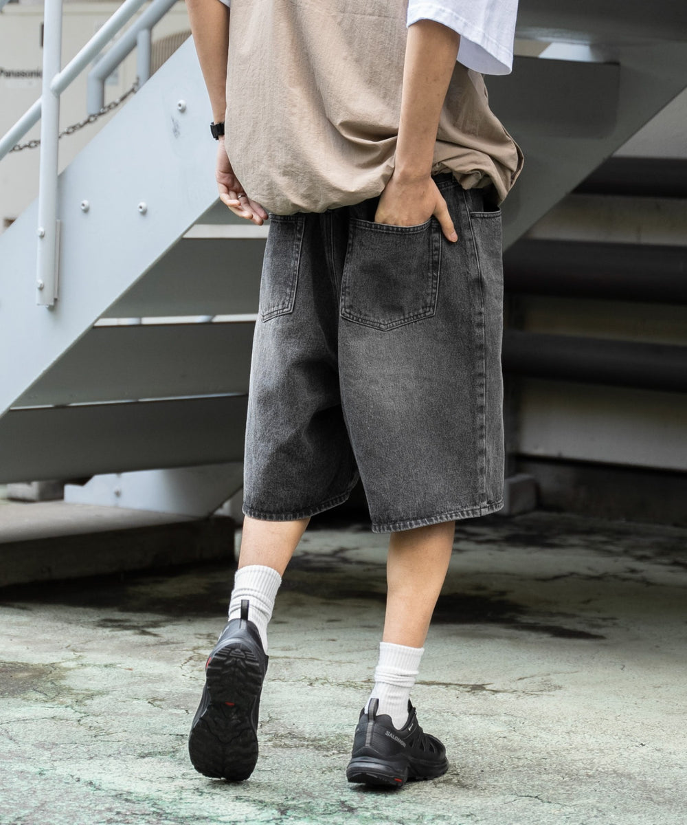 グレー モデル：180cm L着用