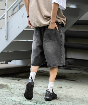 グレー モデル：180cm L着用