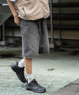 グレー モデル：180cm L着用