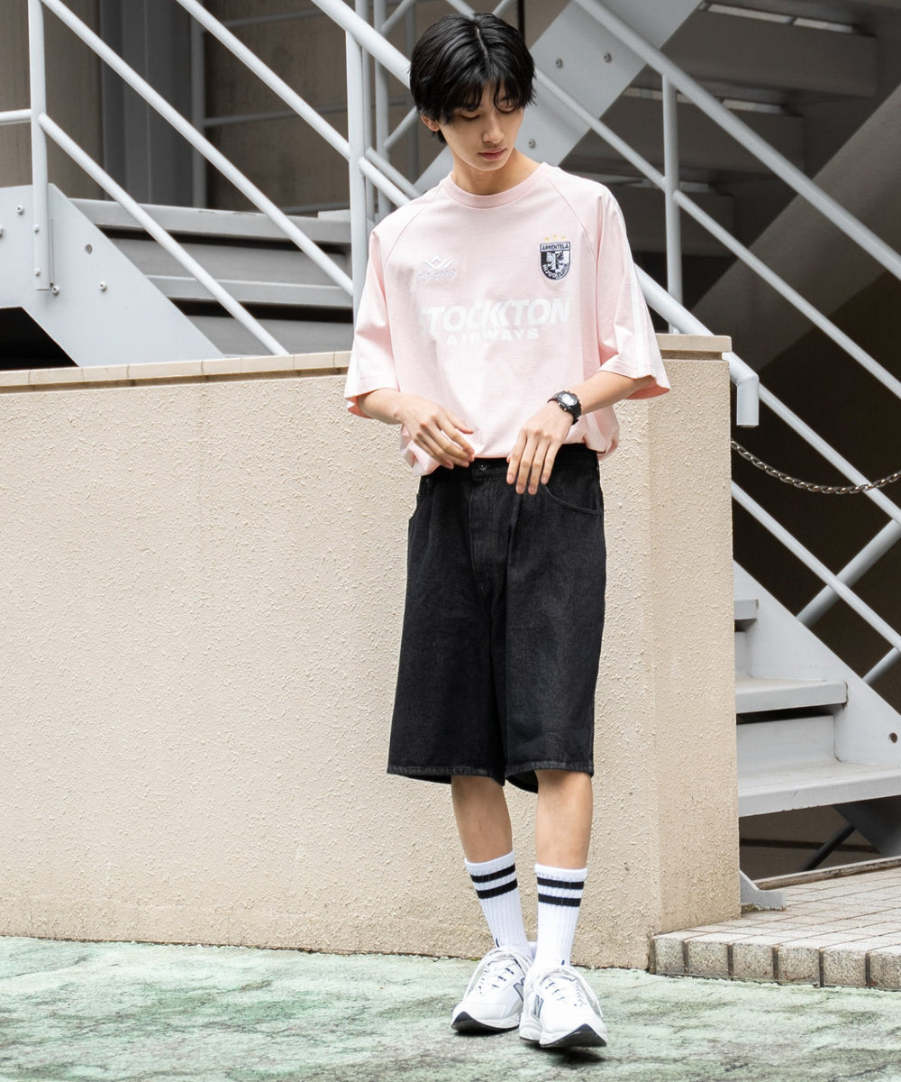 ブラック モデル：180cm L着用