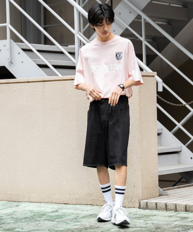 ブラック モデル：180cm L着用