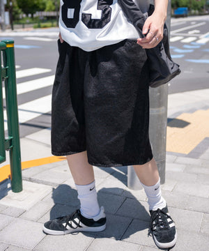 ブラック　モデル:155cm L着用