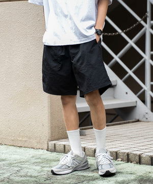 ブラック モデル：180cm L着用