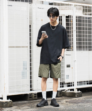 オリーブ モデル：180cm L着用