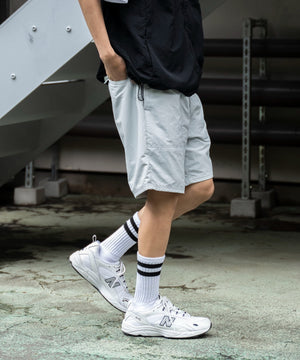 ブルーその他 モデル：180cm L着用