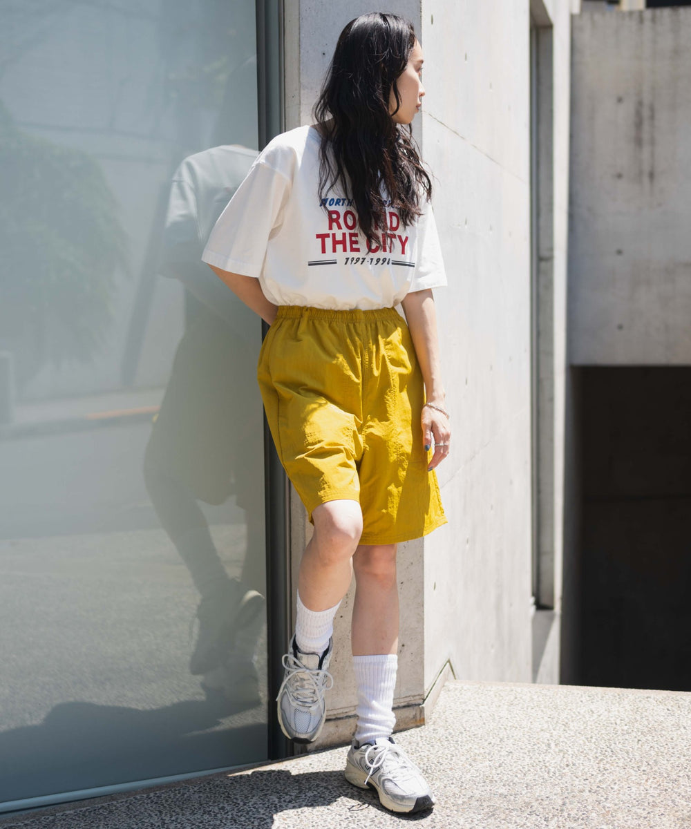 マスタード モデル：161cm M着用