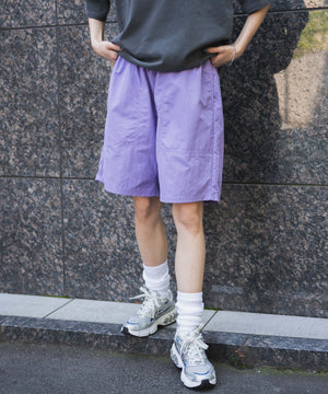 Lパープル モデル：161cm M着用