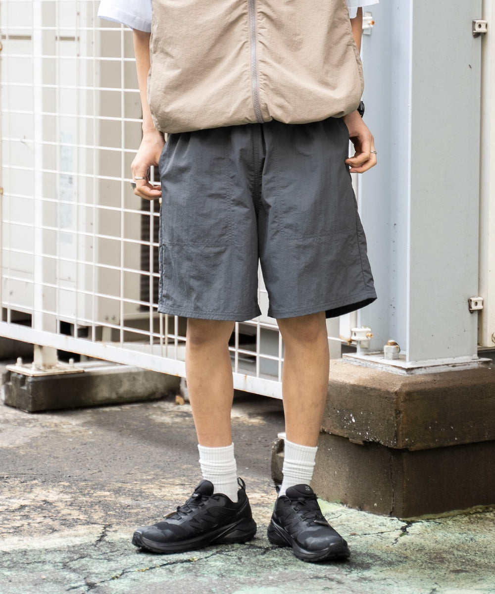 Dグレー モデル：180cm L着用