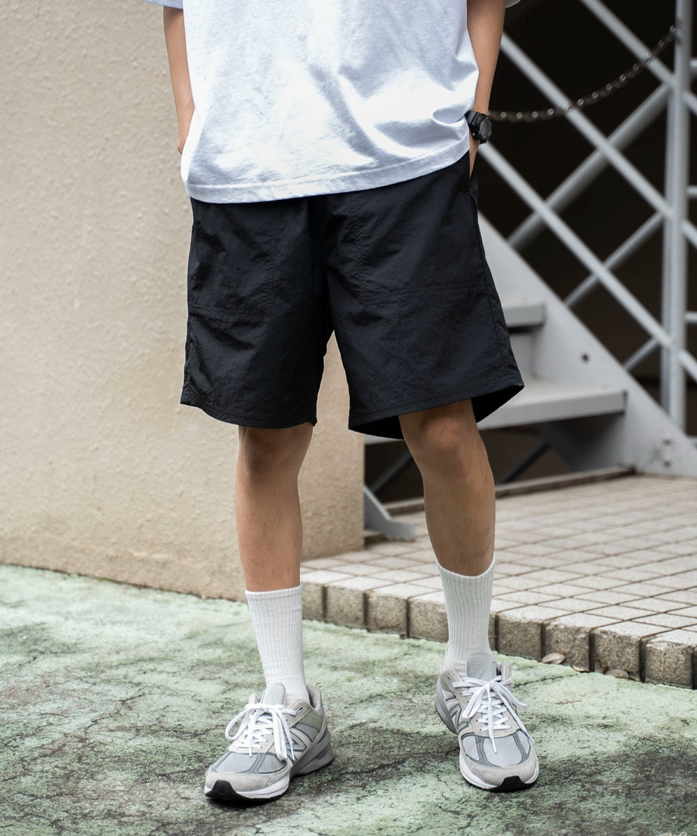 ブラック モデル：180cm L着用