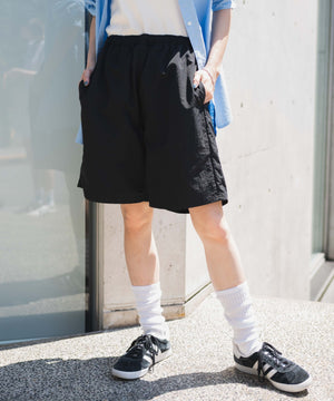 ブラック モデル：161cm M着用