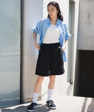 ブラック モデル：161cm M着用