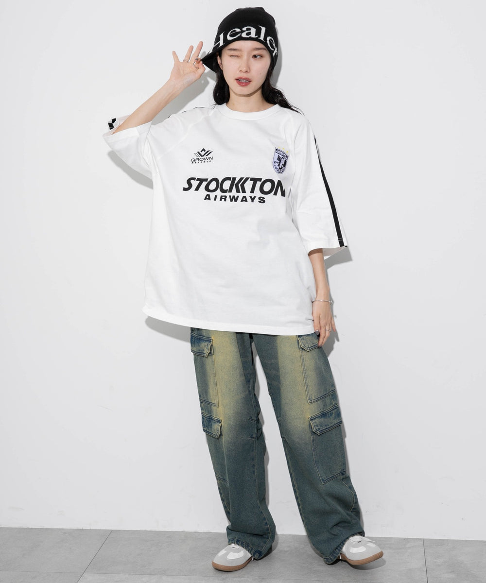 ホワイト モデル：161cm L着用