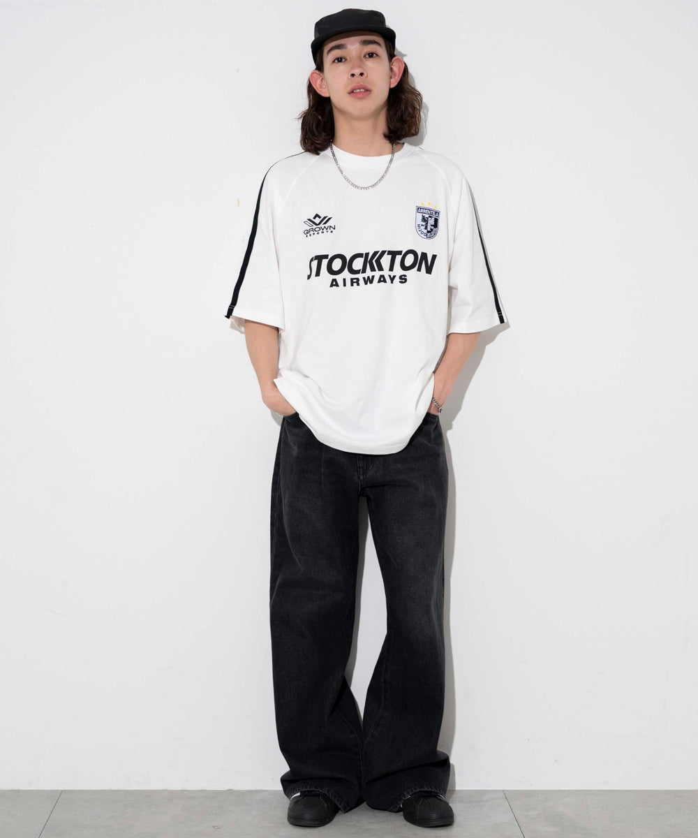 ホワイト モデル：174cm L着用