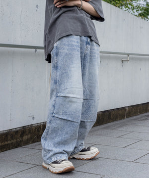 デニム中濃加工色 モデル：175cm L着用