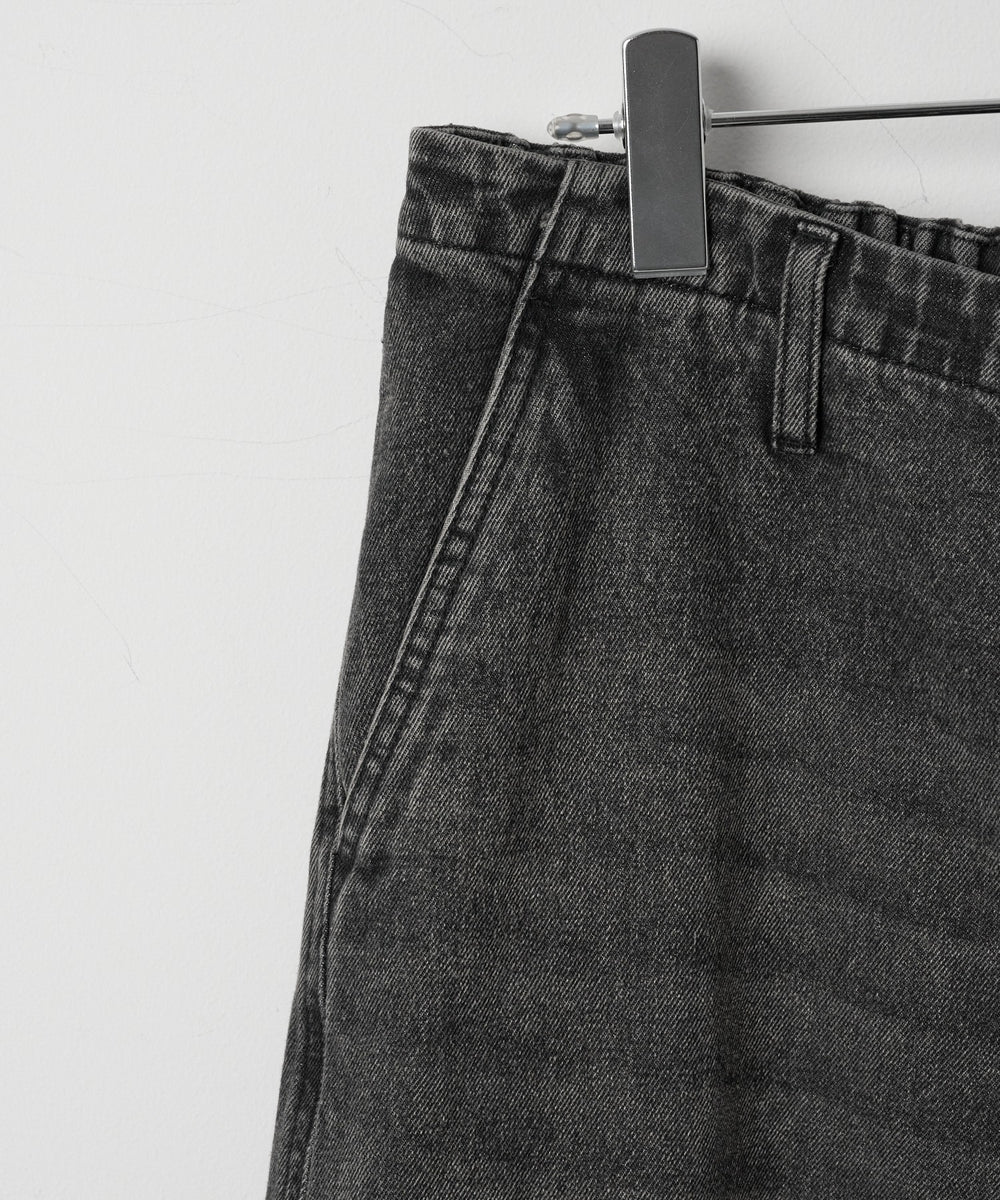 デニムパラシュートパンツ