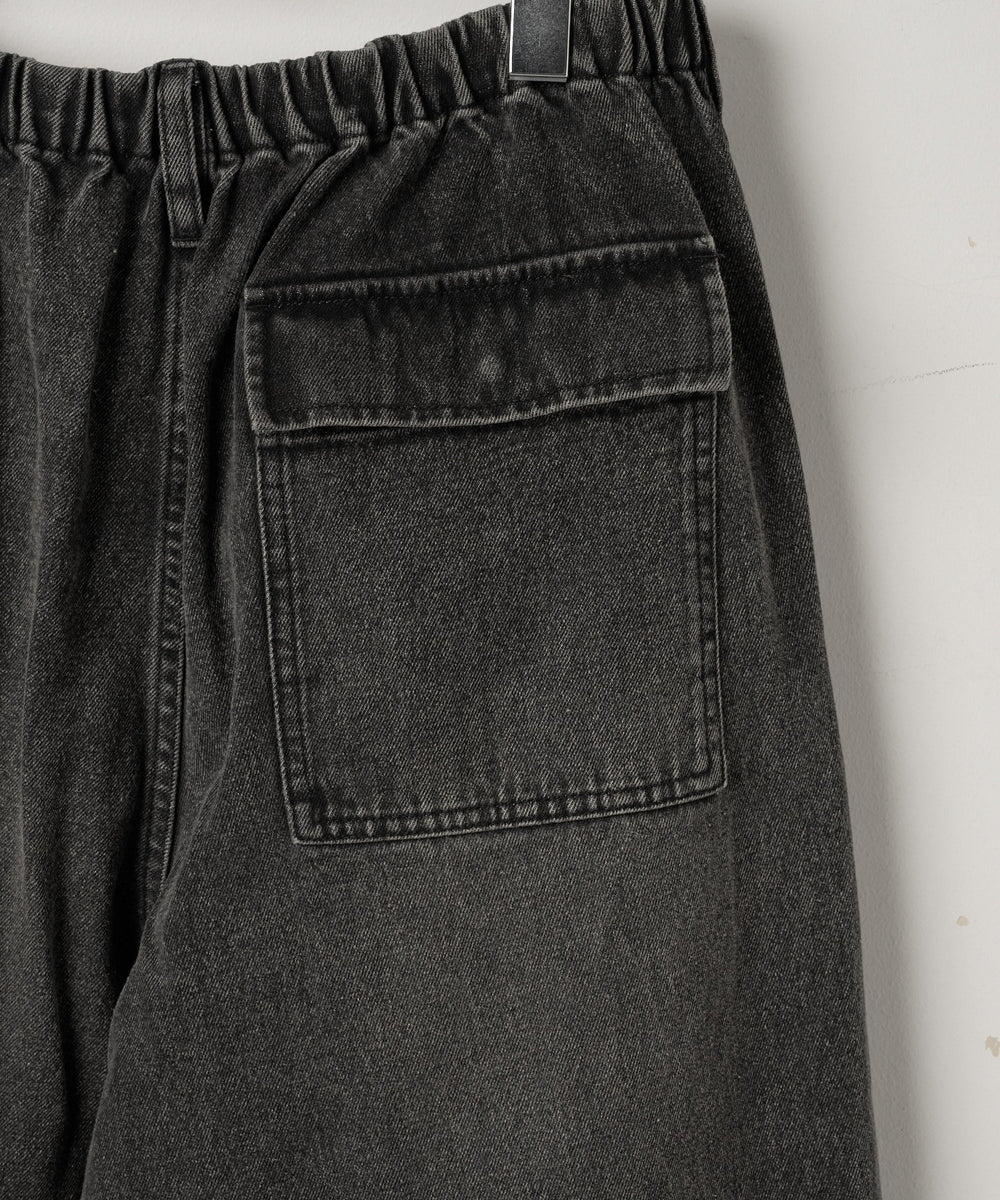 デニムパラシュートパンツ