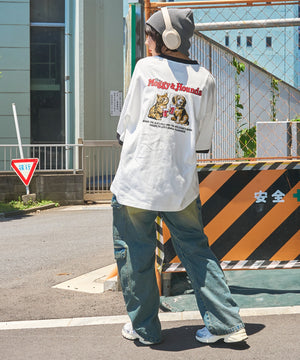 ホワイト モデル：160cm L着用